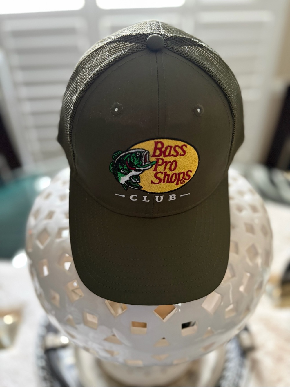 New Bass Pro Shops embroidered logo hat